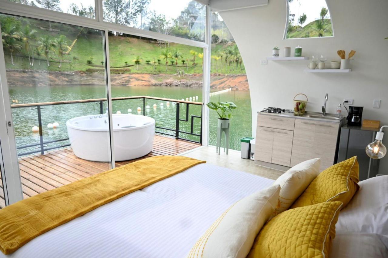 Casa Flotante La Trinidad Hotel Guatapé Kültér fotó