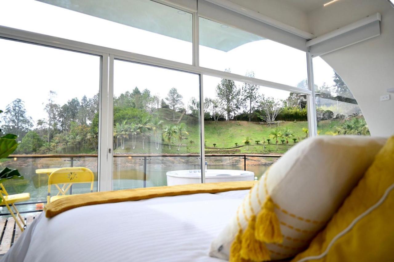Casa Flotante La Trinidad Hotel Guatapé Kültér fotó