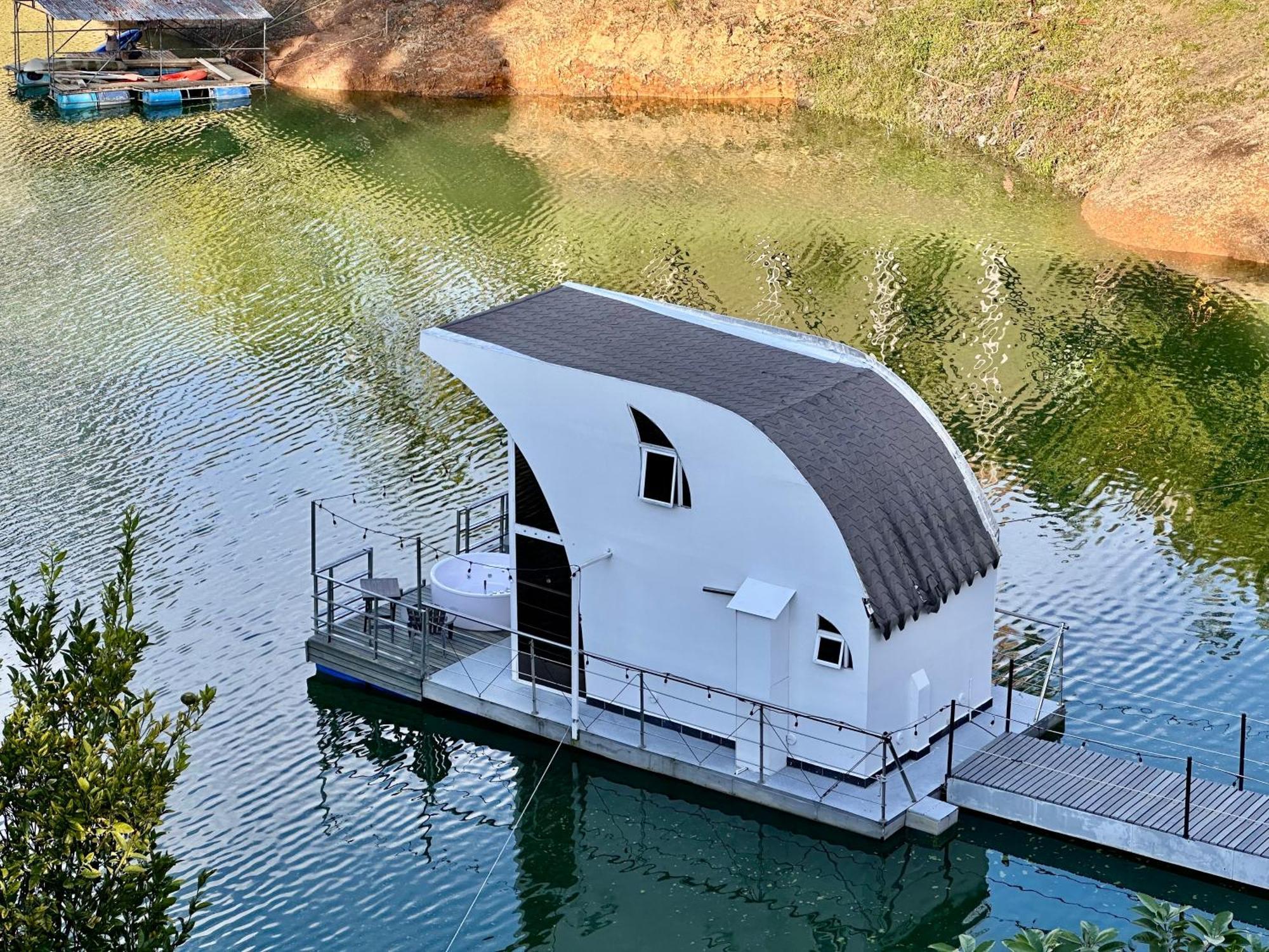 Casa Flotante La Trinidad Hotel Guatapé Kültér fotó