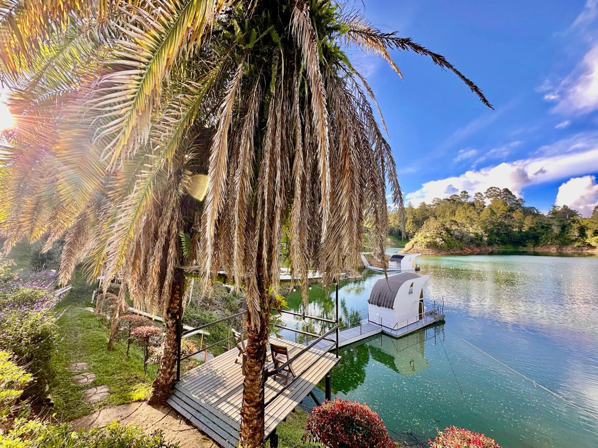 Casa Flotante La Trinidad Hotel Guatapé Kültér fotó